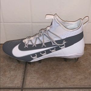 Nike size 11 men’s lacrosse cleats